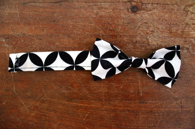 Bow Tie Bracelet Style 2a
